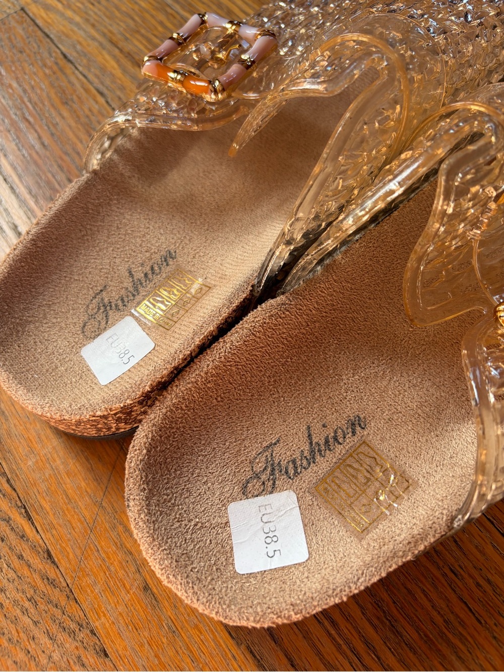 Metallic Rose Gold Slip-On Jelly Clogs - Picture 2 of 4